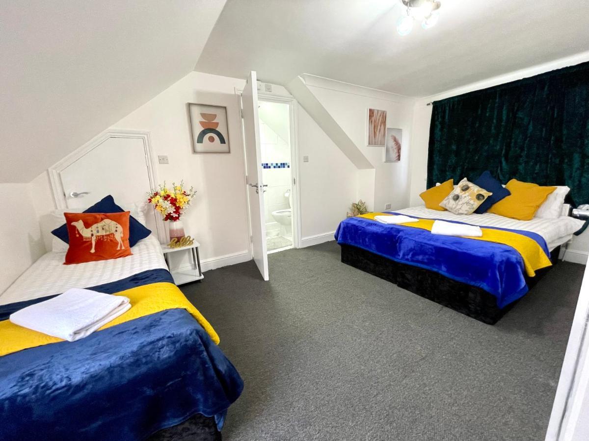 4 Bedrooms, 3 bathrooms , Reception, Kitchen, Garden, FullHouse London Exterior foto
