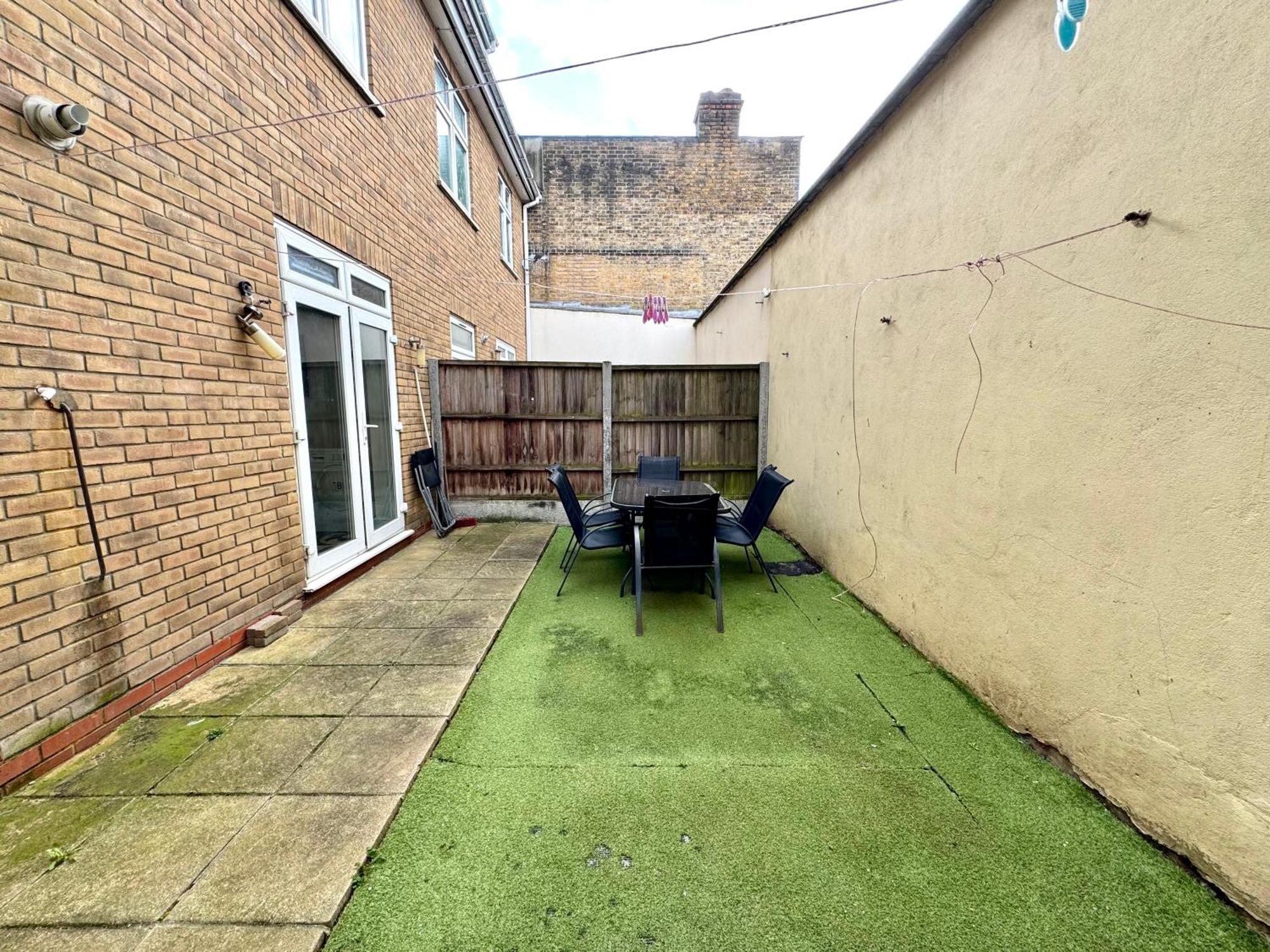 4 Bedrooms, 3 bathrooms , Reception, Kitchen, Garden, FullHouse London Exterior foto
